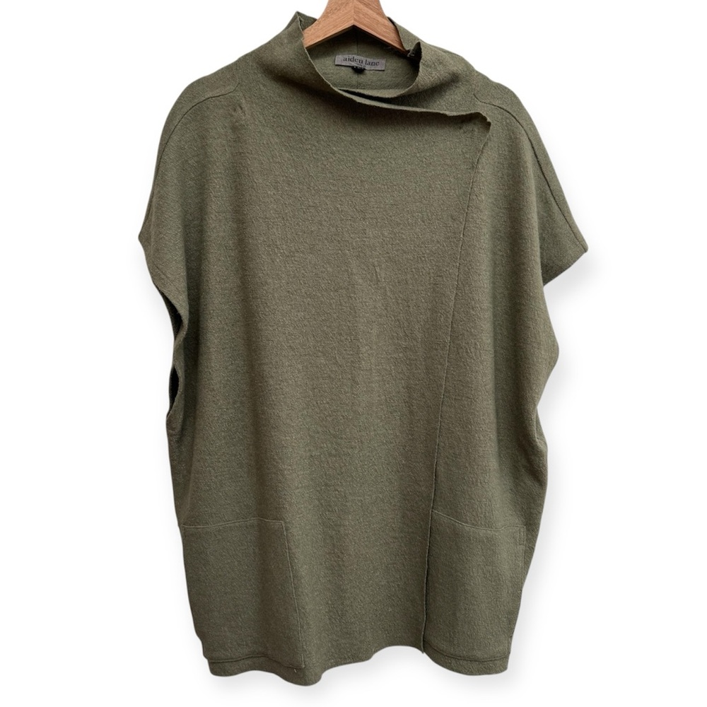 Aiden Lane Wool Blend Boucle Wrap Sweater‎ Poncho